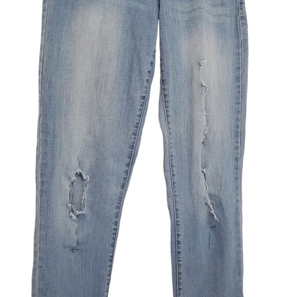Jolt | Distressed Light Wash Skinny Jeans - Picture 2 of 8